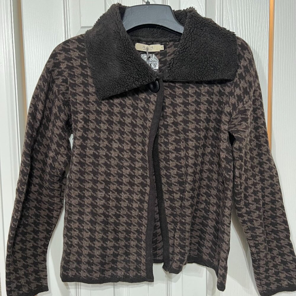 AIDA Cardigan Wm M Wool Blend Faux Fur Collar Button Open Front Brown Tweed NWT